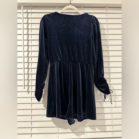 Velvet Romper - Picture 2 of 2